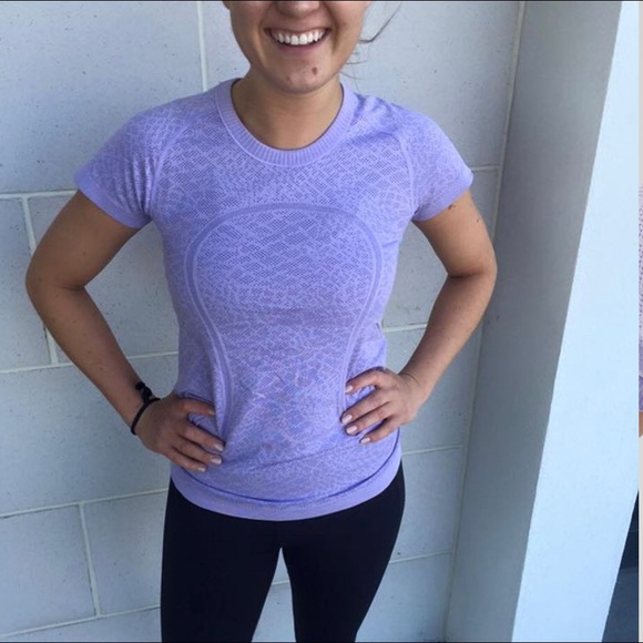 Lulu ‘Swiftly Tech SS Crew’ in Heathered Lilac - Picture 7 of 10